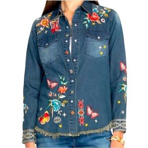 NWOT JOHNNY WAS CARA FRAYED DENIM TOP - SZ XL